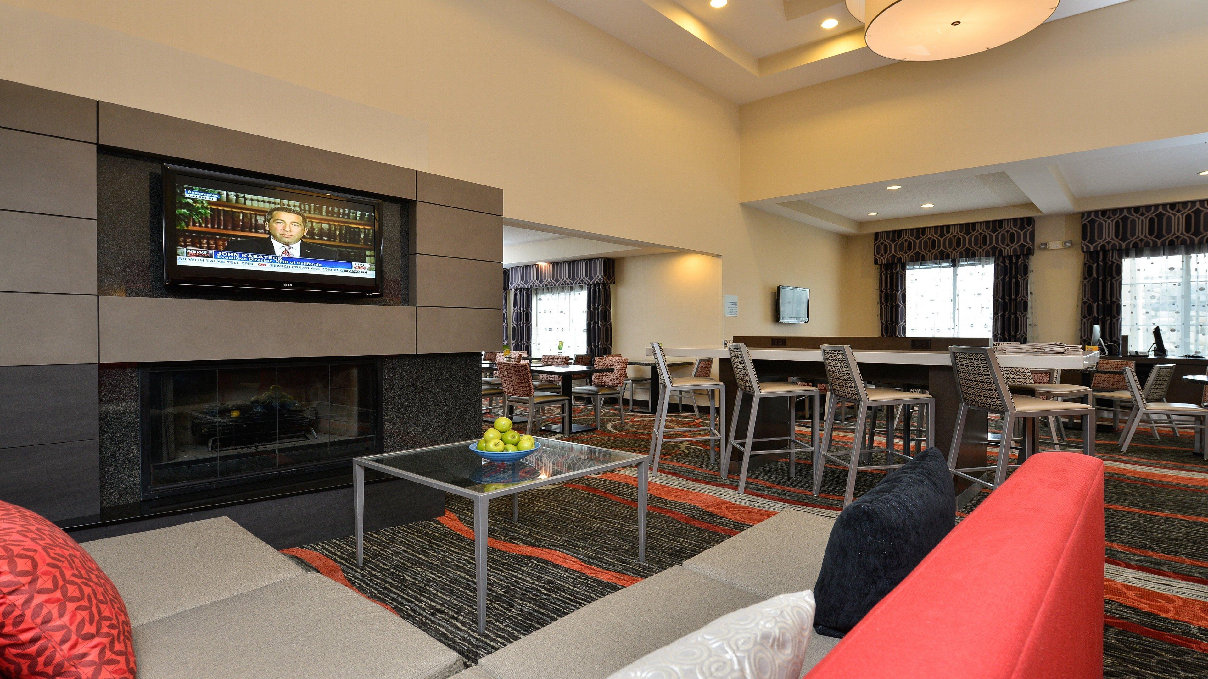 Holiday Inn Express Boston-Milford By Ihg Exterior foto